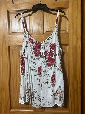 Torrid Floral Tie-Front Cami- White with Red Floral Print